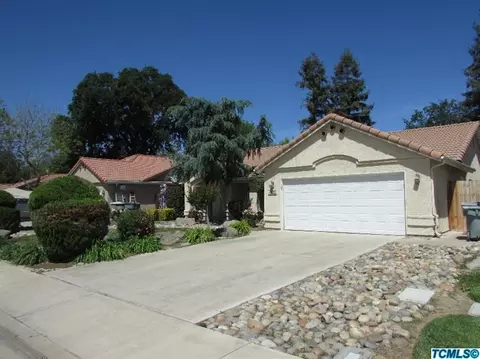 1920 E College Ave, Visalia, CA 93292 photo 5