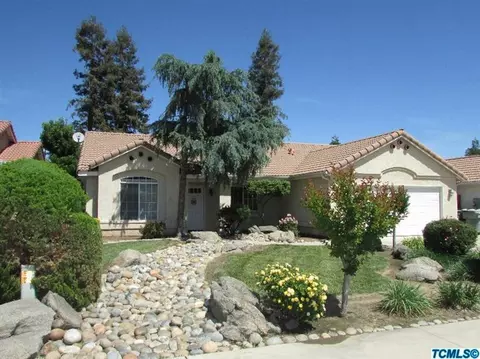 1920 E College Ave, Visalia, CA 93292 photo 2
