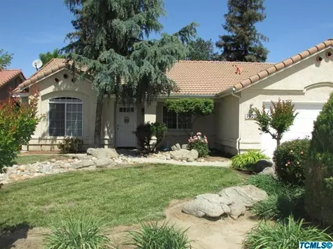 1920 E College Ave, Visalia, CA 93292 photo 3