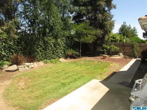 1920 E College Ave, Visalia, CA 93292 photo 17