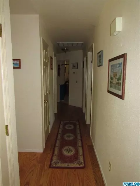 1920 E College Ave, Visalia, CA 93292 photo 20
