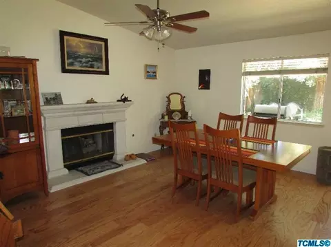 1920 E College Ave, Visalia, CA 93292 photo 9