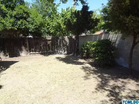 1211 E Ferguson Ave, Visalia, CA 93292 photo 14