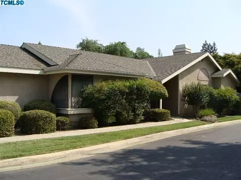 1434 E Vassar Dr, Visalia, CA 93292 photo 1