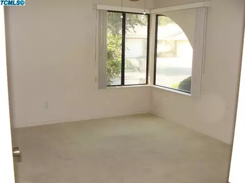 1434 E Vassar Dr, Visalia, CA 93292 photo 11
