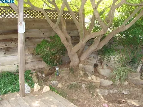 1434 E Vassar Dr, Visalia, CA 93292 photo 16