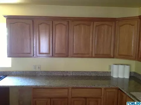 1011 E Noble Ave, Visalia, CA 93292 photo 14