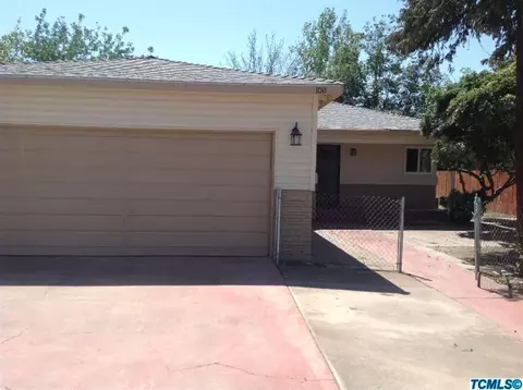 1011 E Noble Ave, Visalia, CA 93292 photo 1