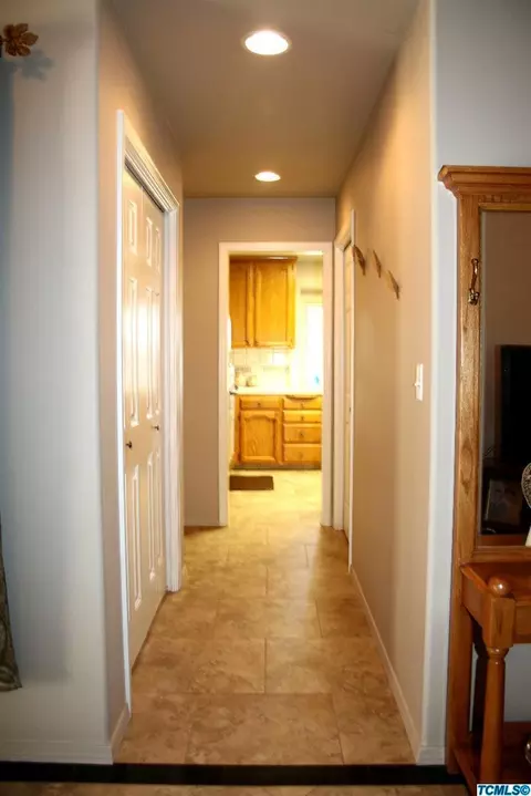 11688 Charlton Rd, Madera, CA 93636 photo 9