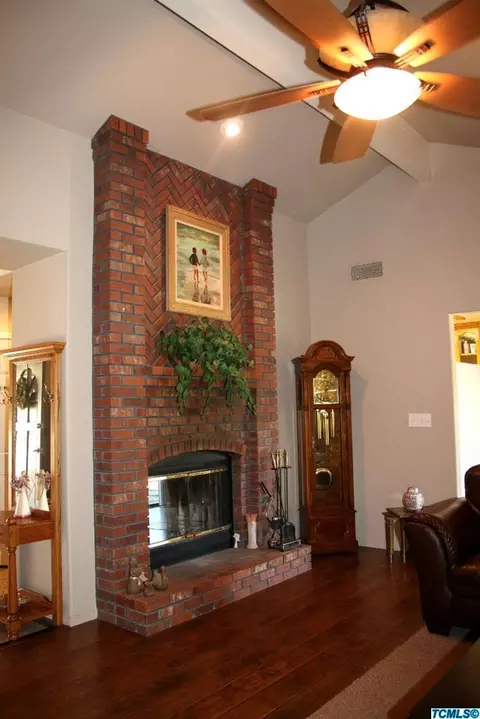 11688 Charlton Rd, Madera, CA 93636 photo 2