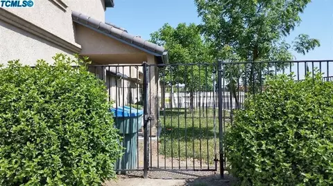 3247 E Noble Ave, Visalia, CA 93292 photo 2