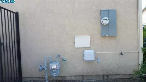 3247 E Noble Ave, Visalia, CA 93292 photo 10