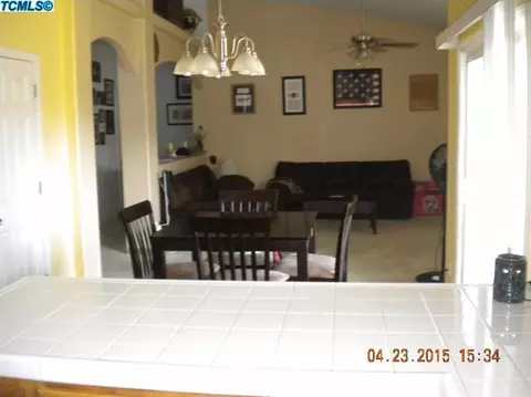 1655 Tulip St, Lemoore, CA 93245 photo 7