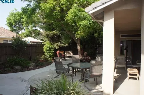 2011 E Dorothea Ct, Visalia, CA 93292 photo 36
