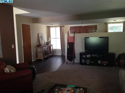 703 W W Pne, Exeter, CA 93221 photo 3