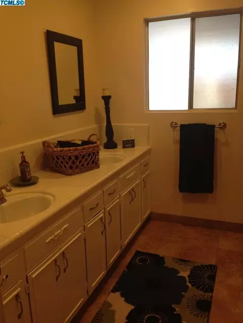703 W W Pne, Exeter, CA 93221 photo 14