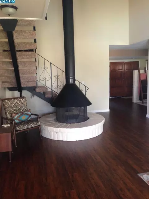 703 W W Pne, Exeter, CA 93221 photo 5