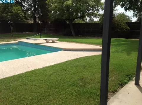 3631 W Iris Ave, Visalia, CA 93277 photo 13