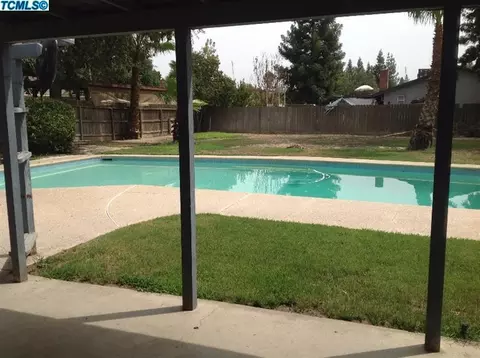 3631 W Iris Ave, Visalia, CA 93277 photo 10
