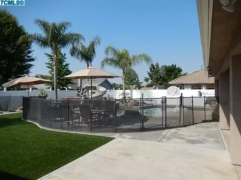 225 Mitchell Ave, Tulare, CA 93274 photo 25