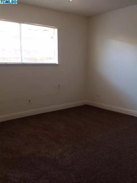 2710 Lind Ave, Clovis, CA 93612 photo 11