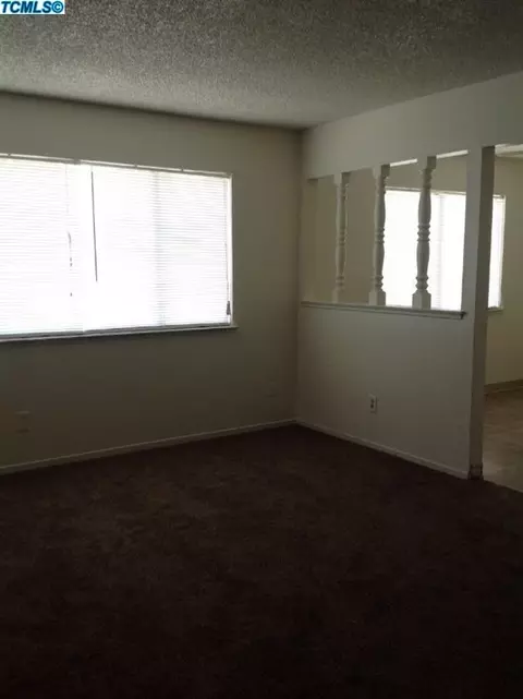 2710 Lind Ave, Clovis, CA 93612 photo 8