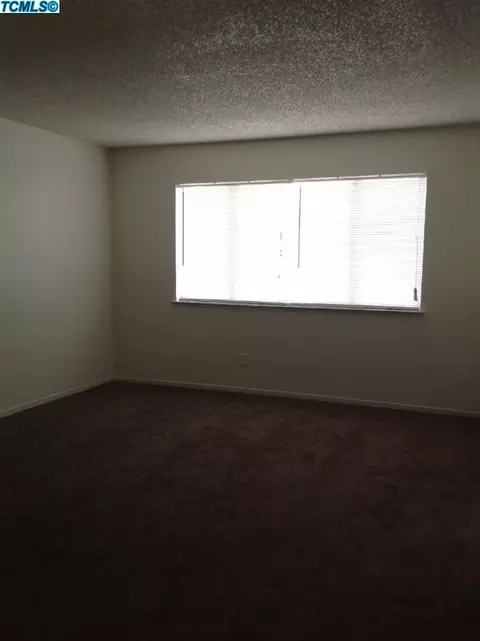 2710 Lind Ave, Clovis, CA 93612 photo 10