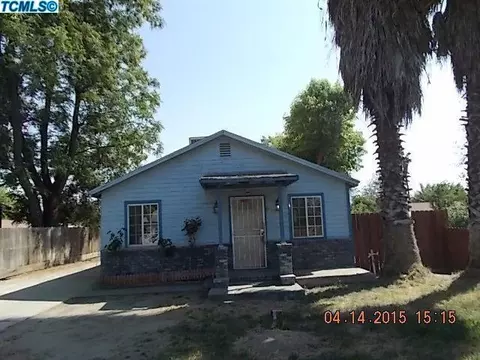 1475 E Sonora Ave, Tulare, CA 93274 photo 2