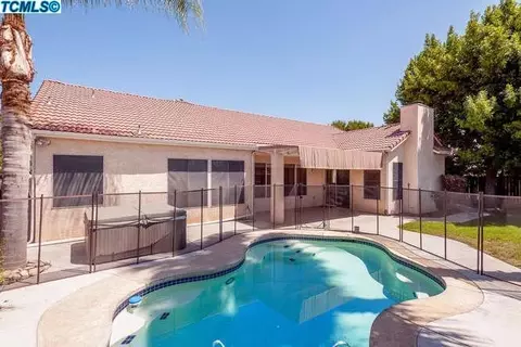 629 Avalon Dr, Lemoore, CA 93245 photo 27