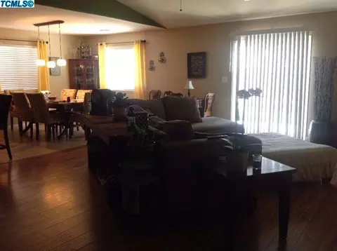 4201 E Stapp, Visalia, CA 93292 photo 11