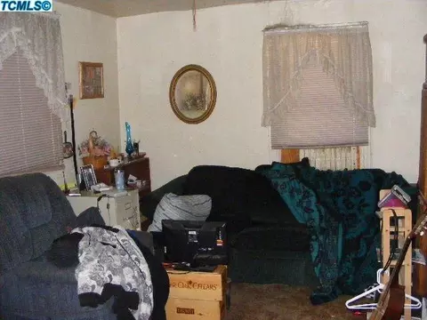 15692 Jasmine Ave, Ivanhoe, CA 93235 photo 4