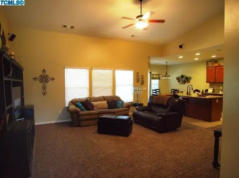 519 Self Ct, Exeter, CA 93221 photo 3