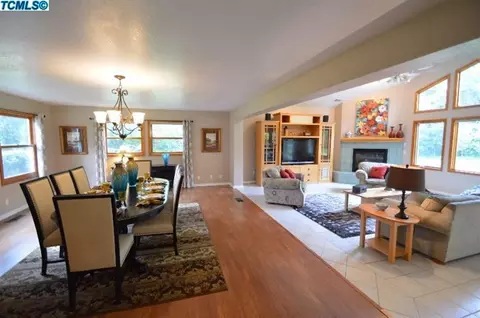 3845 E Race Ave, Visalia, CA 93292 photo 25