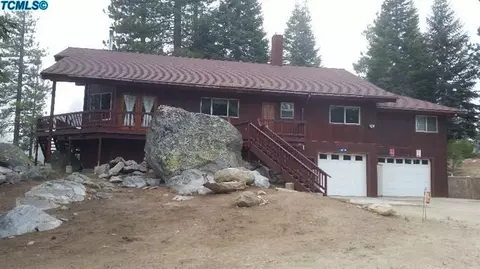 58205 Marilyn Ct, Springville, CA 93265 photo 2