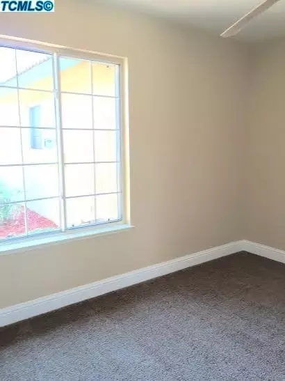 405 Riviera Dr, Lemoore, CA 93245 photo 12