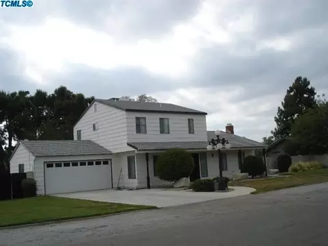 1994 Kings Rd, Hanford, CA 93230 photo 2