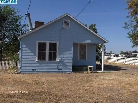 17124 Jackson Ave, Lemoore, CA 93245 photo 2