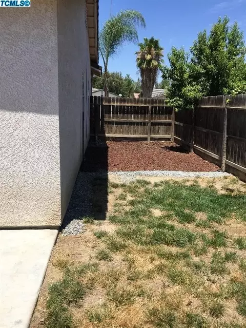 1801 E Mesa Ct, Visalia, CA 93292 photo 26