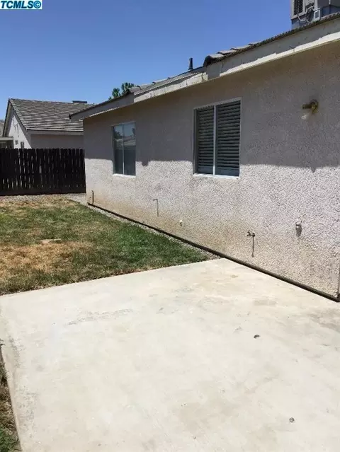 1801 E Mesa Ct, Visalia, CA 93292 photo 27