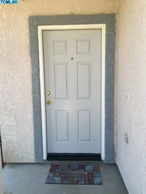 1801 E Mesa Ct, Visalia, CA 93292 photo 6