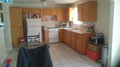 2172 E Alfred Ave, Exeter, CA 93221 photo 12