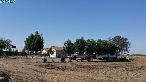 5472 18th Ave, Laton, CA 93242 photo 4