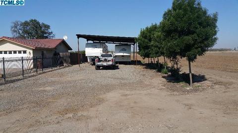5472 18th Ave, Laton, CA 93242 photo 3