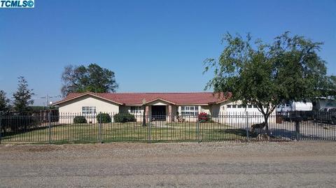 5472 18th Ave, Laton, CA 93242 photo 1