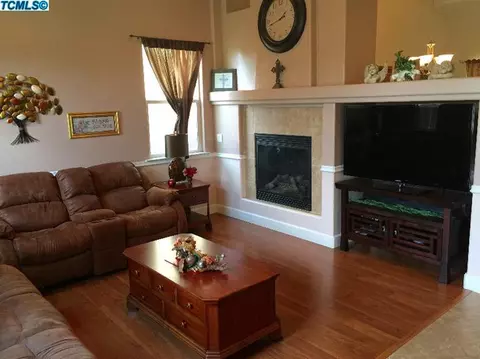 232 Elkhorn Ave, Visalia, CA 93277 photo 7