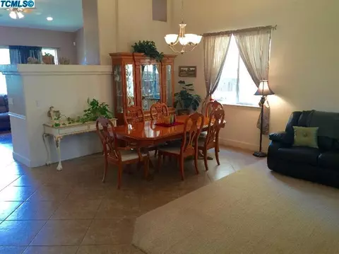 232 Elkhorn Ave, Visalia, CA 93277 photo 6
