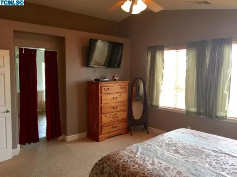 232 Elkhorn Ave, Visalia, CA 93277 photo 19