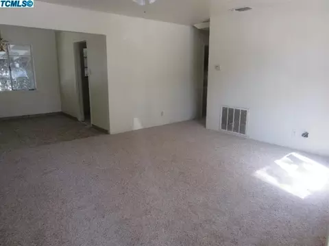 3120 E Stapp Ave, Visalia, CA 93292 photo 4