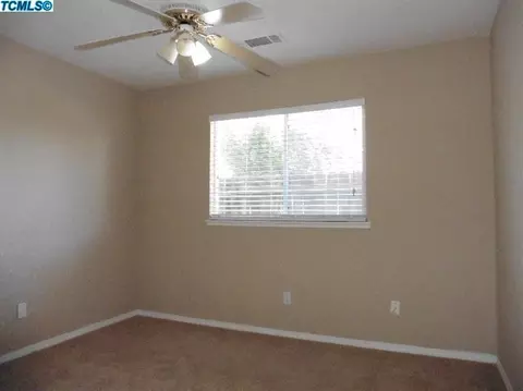 3904 E Laurel Ct, Visalia, CA 93292 photo 23