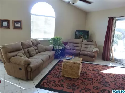 3904 E Laurel Ct, Visalia, CA 93292 photo 10